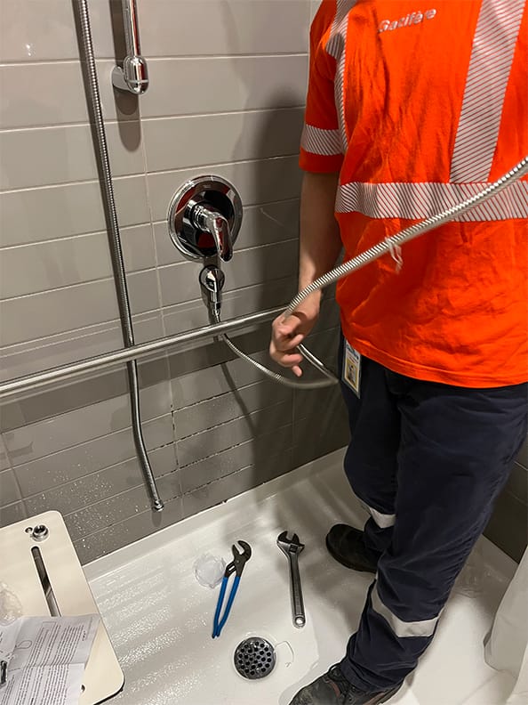 enbridge-trousse-produit-economiseur-eau-douche-2